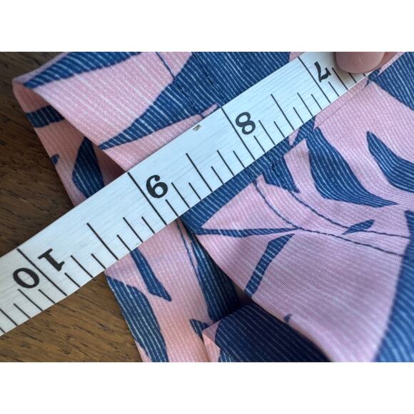 American Eagle Board Swim Shorts Tropical Pink Blue Mens Medium NWOT - Picture 8 of 9